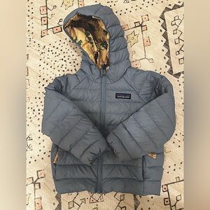 Patagonia Toddler Reversible Down Sweater Hoody Jacket sz 2T
